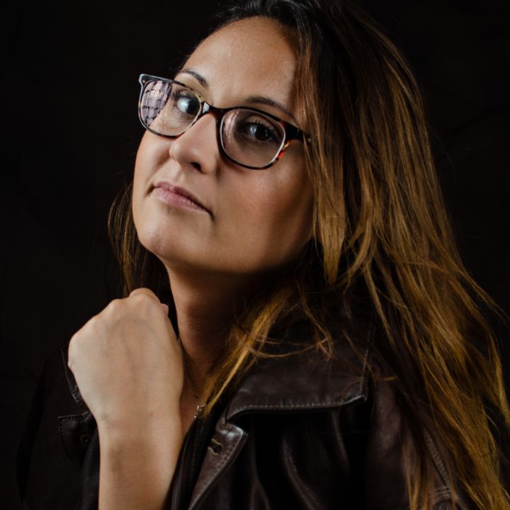 Contactez la troupe Artescence à Grisolles pour toute question sur le spectacle Un tout petit Monde : réservation, partenariat, presse ou infos pratiques.